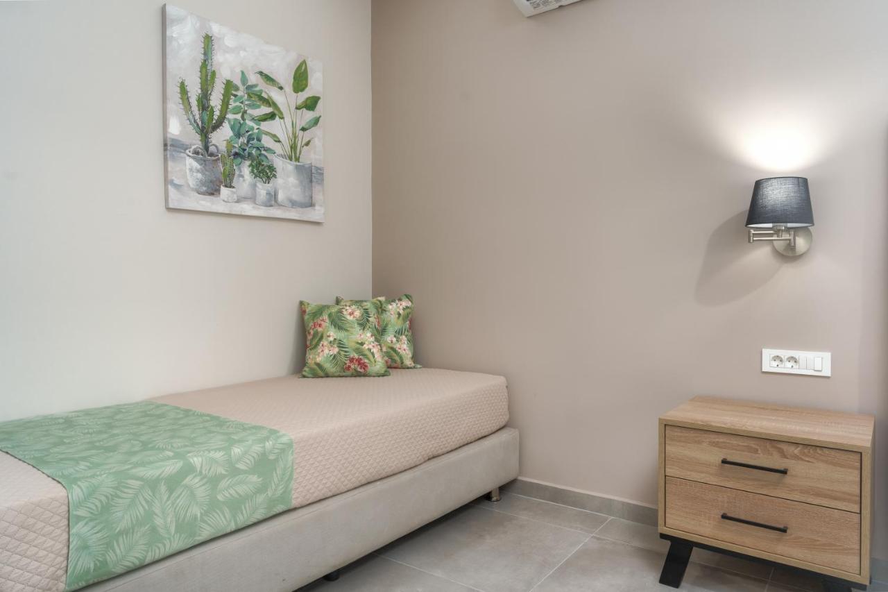 Iris & Rhea Junior Suites 티실리비 외부 사진