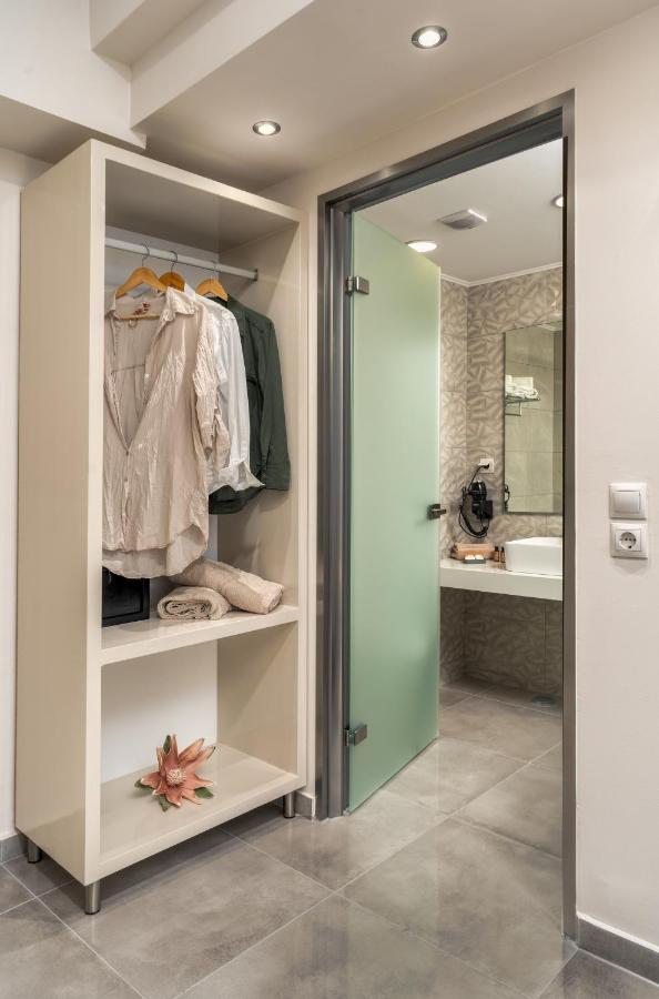 Iris & Rhea Junior Suites 티실리비 외부 사진