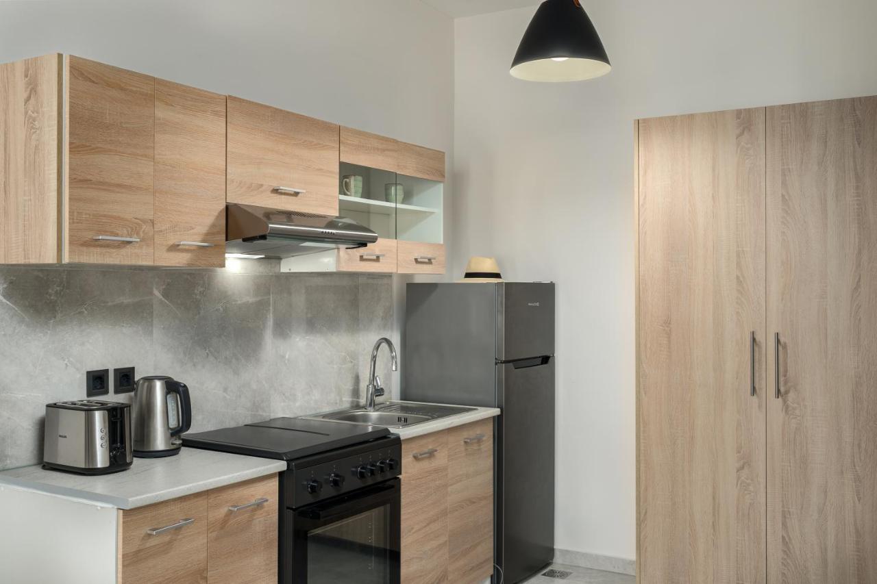 Iris & Rhea Junior Suites 티실리비 외부 사진